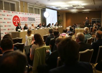 سفارة تركية تعترف بعرقلة “محكمة تركيا” في جنيف