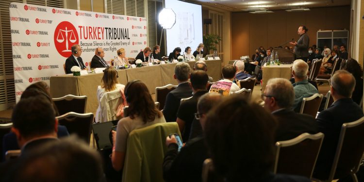 سفارة تركية تعترف بعرقلة “محكمة تركيا” في جنيف