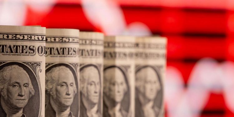 تركيا.. الدولار يرتفع عقب تصريحات رئيس “المركزي التركي”