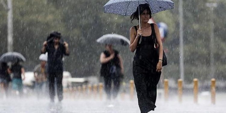 الأرصاد الجوية تحذر من أمطار غزيرة في هذه المدن التركية