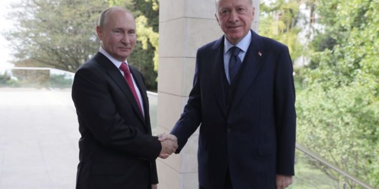 بوتين عقب لقاء أردوغان: محادثاتنا لا تخلو دائمًا من المشاكل!