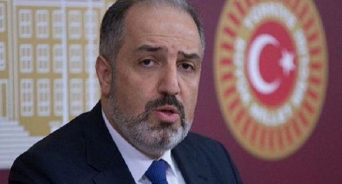 برلماني يستجوب وزير الداخلية بشأن إلقاء مهاجرين في نهر مريج!