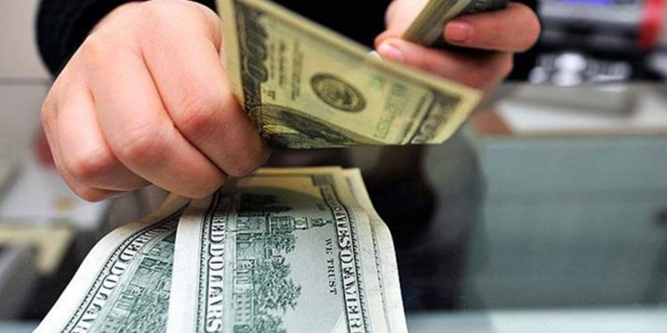 الدولار يسجل رقمًا قياسيًا جديدا في تركيا.. 9.09 ليرة تركية