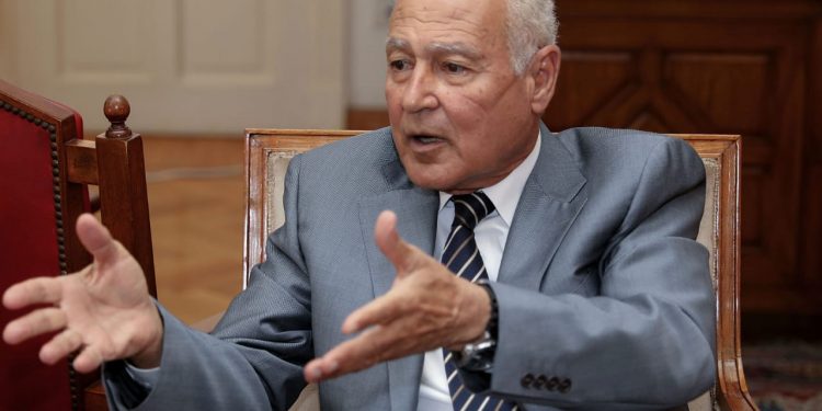 ابوالغيط من تونس: الوضع العربي يحتاج المزيد من العمل