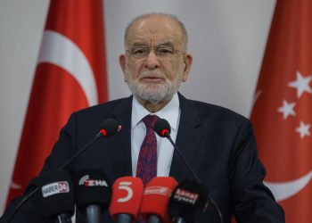 تركيا.. نفوذ رئيس حزب السعادة المعارض لأردوغان يزداد