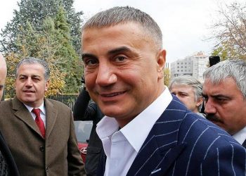 زعيم المافيا التركي “سادات بكر” يلوّح بتسريبات جديدة ستطال سياسيين بقبرص التركية