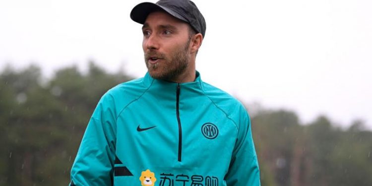 إنتر ميلان يعلن نهاية موسم لاعبه “إريكسن”