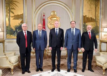 أبو الغيط يزور تونس ويدعم الرئيس قيس سعيد