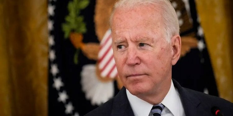 الرئيس الأمريكي “بايدن” يمدد عقوبات سلفه “ترامب” ضد تركيا بشأن عمليتها في سوريا