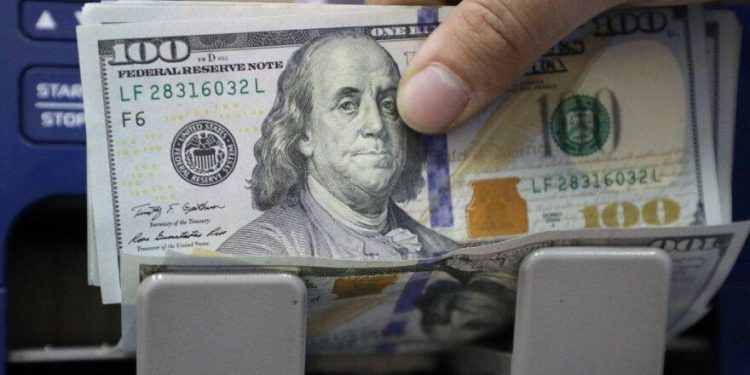 أعلى مستوى بالتاريخ.. الدولار يسجل 9.35 ليرة تركية