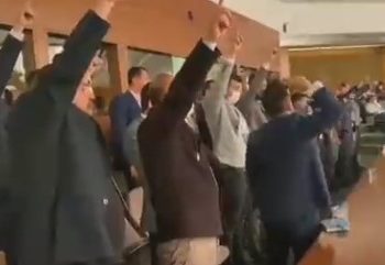 “الله، الرسول.. القائد العام أردوغان” هتاف مثير في تركيا!