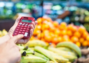 تركيا.. التضخم في إسطنبول بأعلى مستوياته