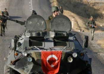 الجيش التركي يقصف منطقتين سكنيتين شمال سوريا