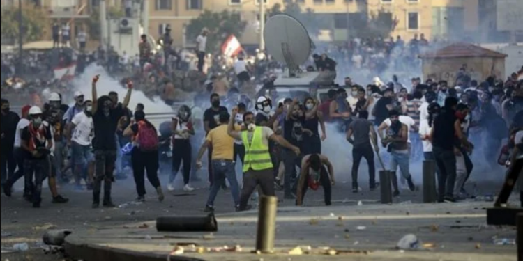 لبنان.. 6 قتلى و60 جريحاً أثناء احتجاجات لحزب الله