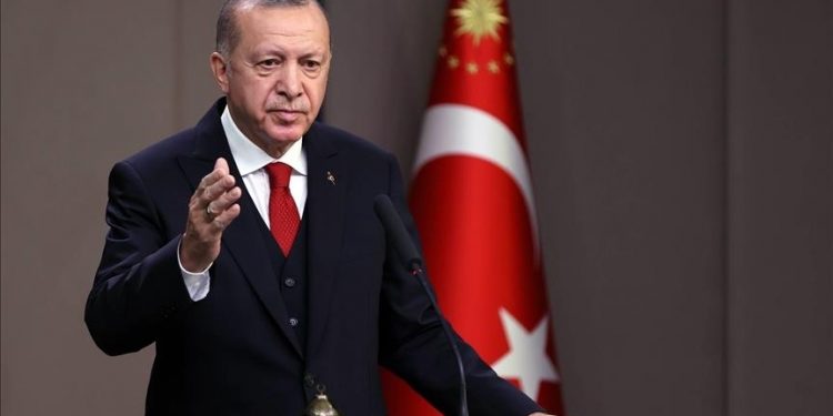 أردوغان: أبواب تركيا مفتوحة على مصراعيها للمستثمرين!