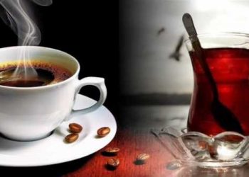 احتساء القهوة والشاي يوميًا يخفض خطر السكتة الدماغية والخرف