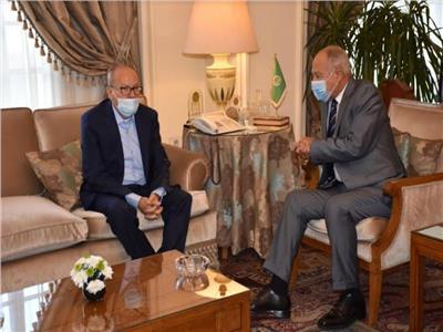 أبو الغيط يستقبل رئيس هيئة الأسرى الفلسطينيين