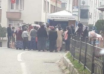 الخبز المعلق.. كيف يؤثر ارتفاع ثمن رغيف العيش على محدودي الدخل في تركيا؟