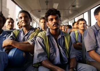 تقرير يرصد انتهاكات بحق العمال من أصل إفريقي