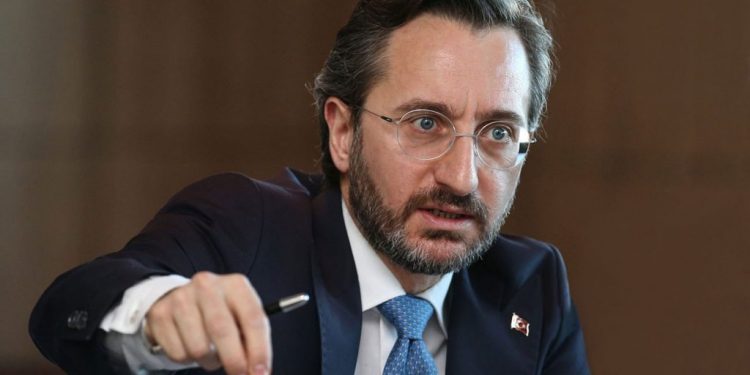 هل يعاني مسؤول الإعلام في الرئاسة التركية من السرطان؟