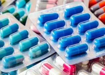 نقابة الصيادلة في تركيا تحذر من نقص خطير في الأدوية