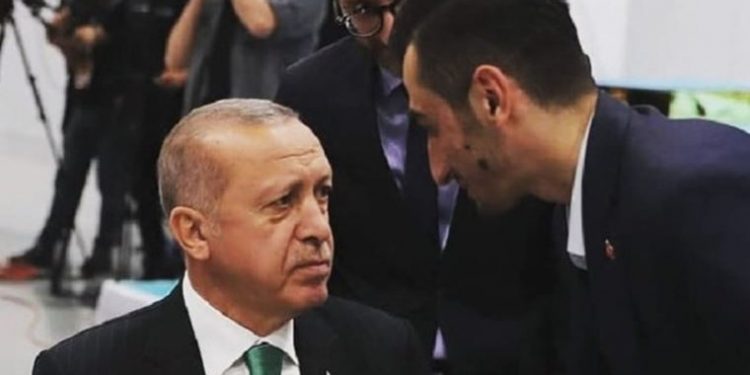 قيادي بالحزب الحاكم في تركيا يهدد المحتجين على الأوضاع الاقتصادية