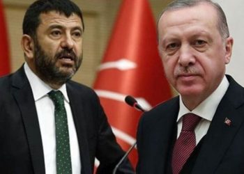 سياسي تركي ينصح أردوغان بزيارة طبيب نفسي