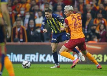 دربي تركيا.. فنربخشه يهزم غلطة سراي