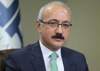 وزير المالية التركي يقر بالفشل في تحقيق هدف التضخم