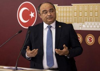 تركيا.. برلماني ينتقد وجود 780 رضيعًا بالسجون