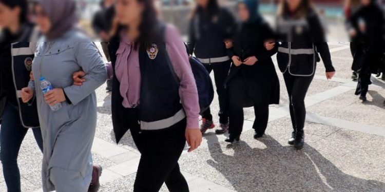 أكثر من 20 ألف من سجناء تركيا يحملون شهادات عليا!