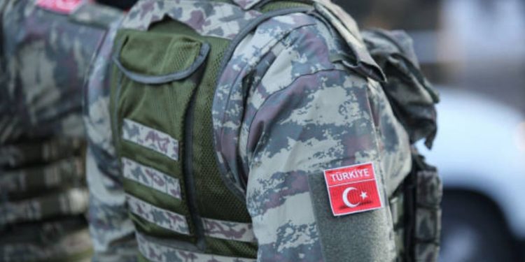مقتل جندي تركي على الحدود السورية التركية