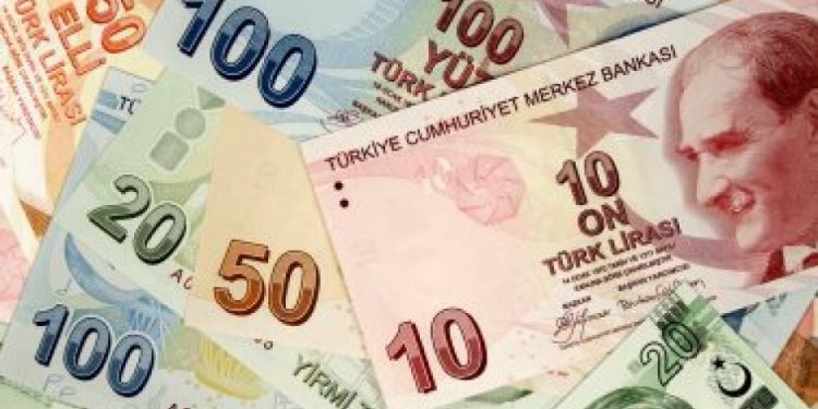 “رويترز”: البنوك التركية الحكومية تدعم الليرة
