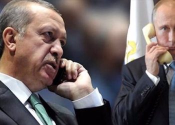 أردوغان وبوتين يبحثان هاتفيًا استخدام أوكرانيا المسيرات التركية