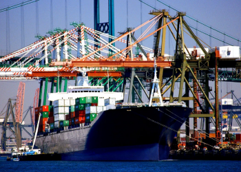 مصر تقيّد واردات من تركيا لتضرر الصناعة المحلية