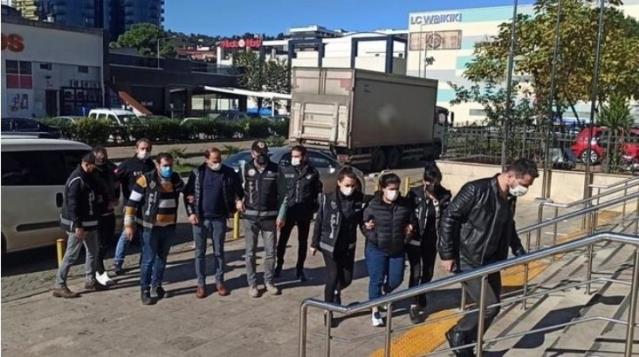 تركيا.. اعتقال مدير أمن وآخرين استولوا على 450 مليون دولار