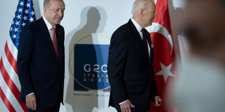 تركيا تعمل على تطبيع العلاقات مع أرمينيا تنفيذا لطلب بايدن