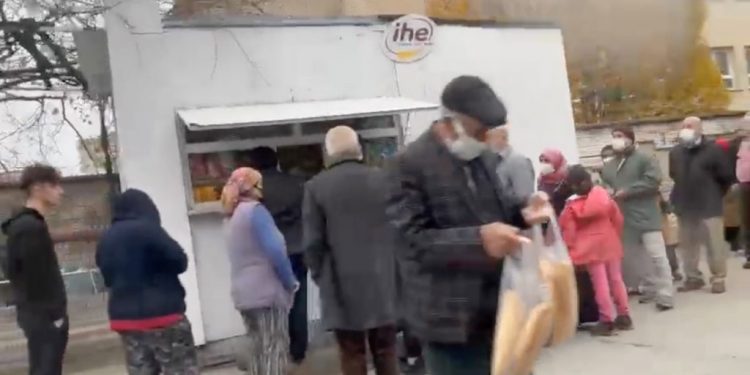 خبير اقتصادي : تركيا في طريقها لتصبح فنزويلا الثانية