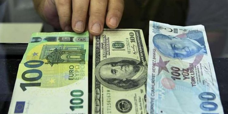 كيف استردت الليرة بعض خسائرها مجددًا؟