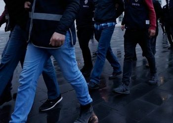 تركيا.. 99 مذكرة اعتقال بحق عسكريين في قوات الدرك