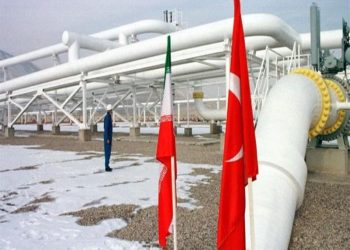 قطاع الصناعة التركي يدخل في أزمة فعلية بعد توقف الغاز الإيراني