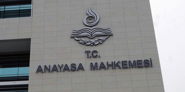 تركيا.. المحكمة الدستورية تتحرك لنظر قضية حل حزب الشعوب الديمقراطي