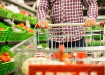 تركيا.. التضخم في إسطنبول يسجل 35%