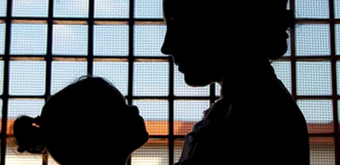 الأطفال بالسجون التركية محرومين من الحليب والحفاضات الصحية