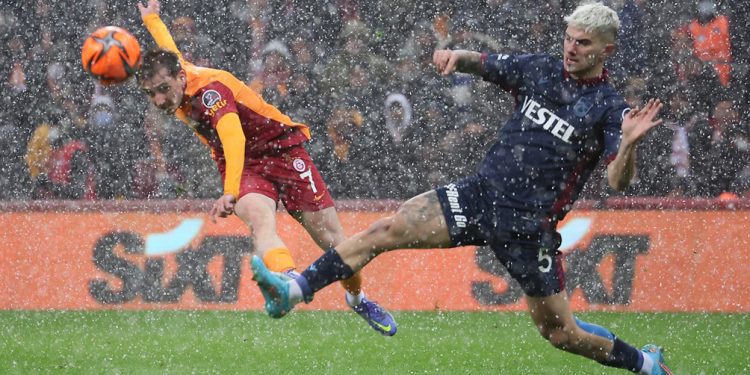 الدوري التركي.. طرابزون سبور يفوز على جالطة سراي