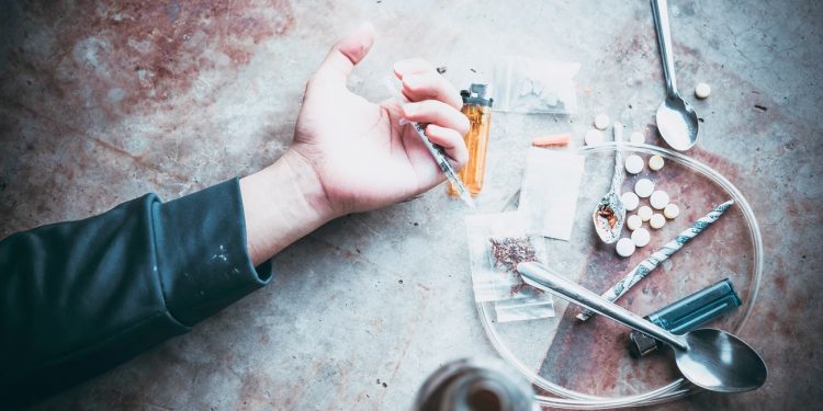 تركيا… زيادة كبيرة بجرائم المخدرات في إزمير