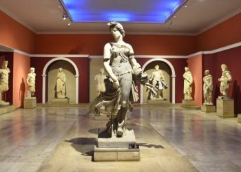 تركيا.. 300 % زيادة برسوم المزارات السياحية في تركيا