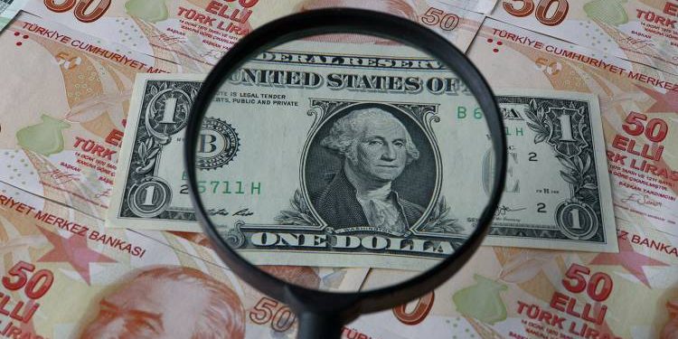 رويترز: عام مظلم ينتظر الليرة التركية