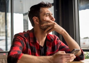 دراسة: الضغوط النفسية تتزايد في تركيا ومعدل السعادة يتراجع