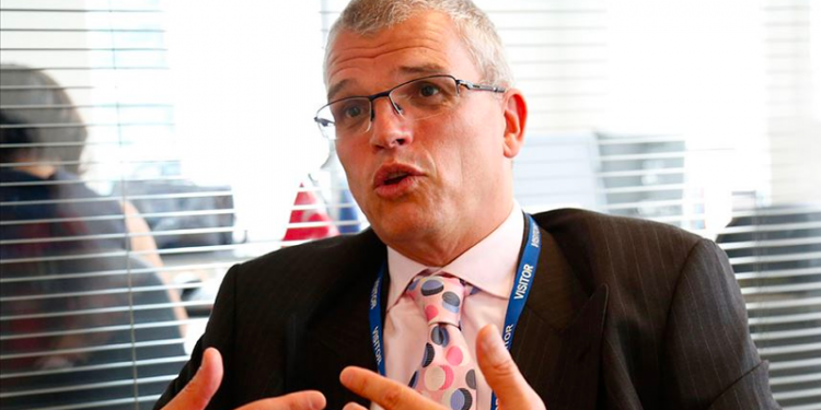 اقتصادي شهير: هناك ضخ للنقد الأجنبي في تركيا بمقدار مليار دولار